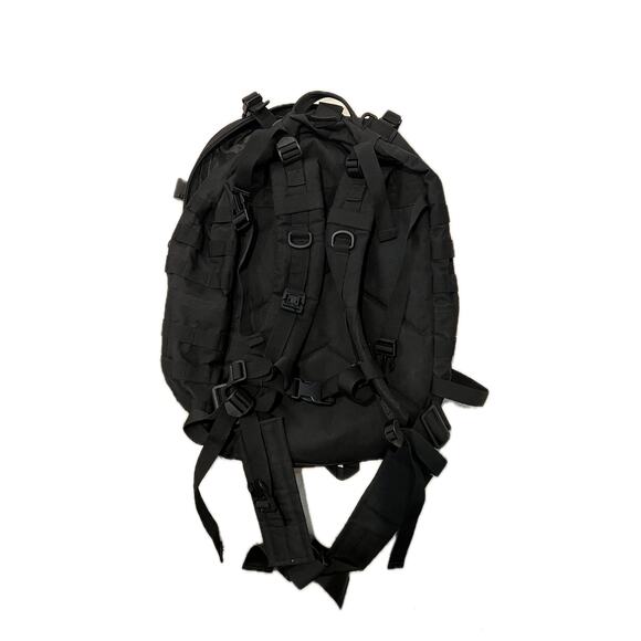 Wolt 35L Tactical Backpack Black - Picture 2 of 4